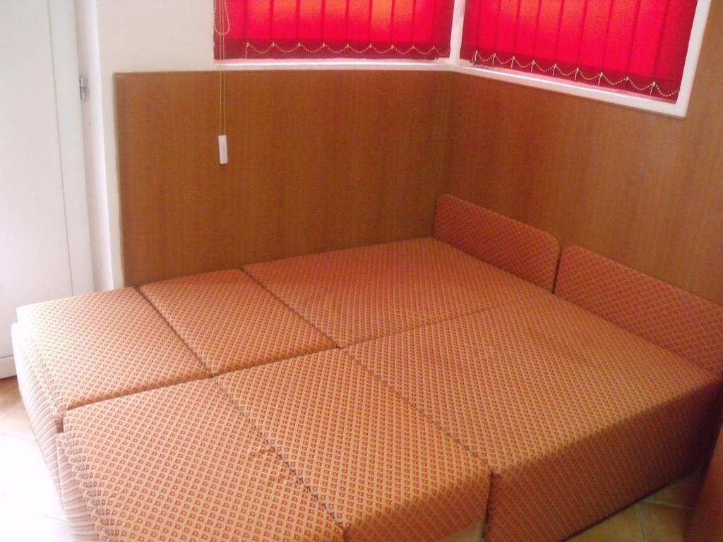 Abadszaloki Vitorlas Vendeghaz Hotell Rom bilde