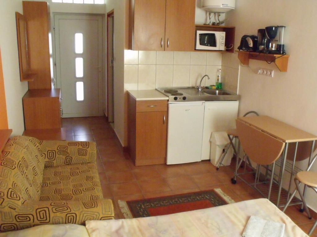 Abadszaloki Vitorlas Vendeghaz Hotell Rom bilde